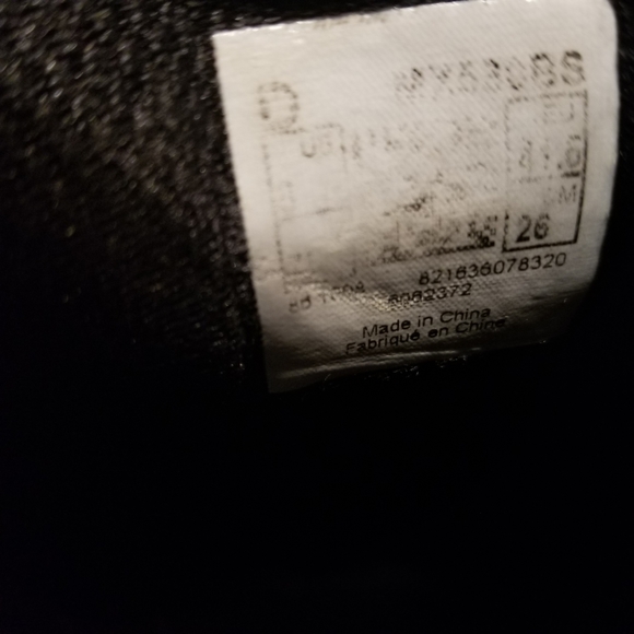 New Balance Running Shoes - Picture 5 of 10